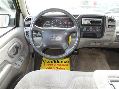 1996 Chevrolet K1500 Silverado   - Photo 14 - Seattle, WA 98103