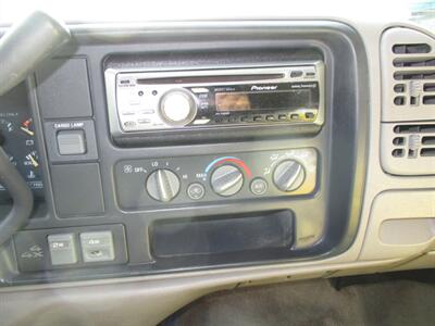 1996 Chevrolet K1500 Silverado   - Photo 17 - Seattle, WA 98103