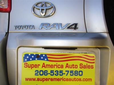 2006 Toyota RAV4 - Photo 24 - Seattle, WA 98103