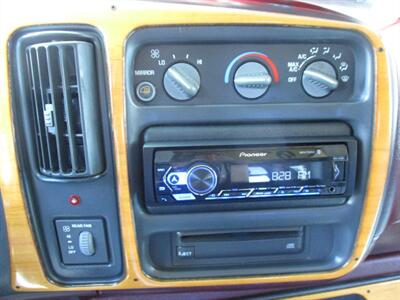 1997 Chevrolet Express G1500   - Photo 17 - Seattle, WA 98103