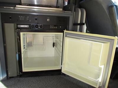 1995 Volkswagen EuroVan Campmobile   - Photo 29 - Seattle, WA 98103