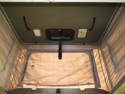 1995 Volkswagen EuroVan Campmobile   - Photo 26 - Seattle, WA 98103