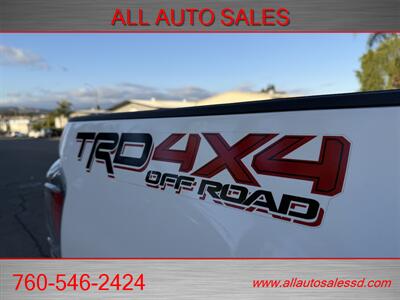 2021 Toyota Tacoma TRD Off-Road   - Photo 11 - Escondido, CA 92029