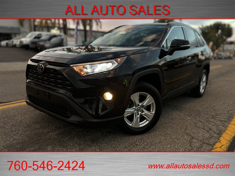 2019 Toyota RAV4 XLE - Photo 1 - Escondido, CA 92029