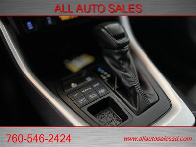 2019 Toyota RAV4 XLE   - Photo 20 - Escondido, CA 92029