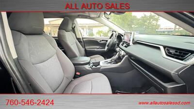 2019 Toyota RAV4 XLE   - Photo 28 - Escondido, CA 92029