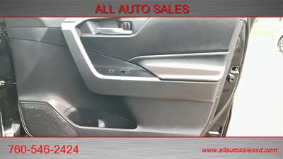 2019 Toyota RAV4 XLE   - Photo 34 - Escondido, CA 92029