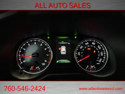 2019 Toyota RAV4 XLE   - Photo 13 - Escondido, CA 92029
