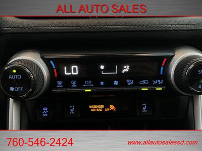 2019 Toyota RAV4 XLE   - Photo 17 - Escondido, CA 92029