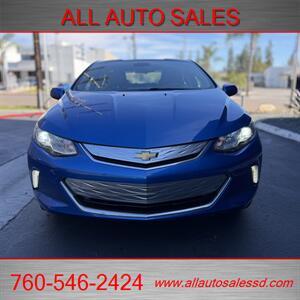 2017 Chevrolet Volt LT - Photo 4 - Escondido, CA 92029