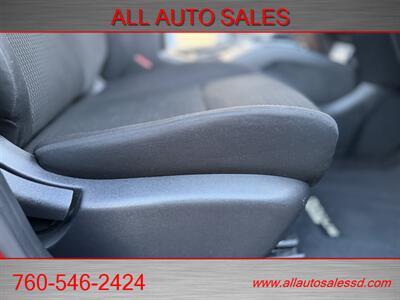 2019 Nissan Rogue Sport SV   - Photo 17 - Escondido, CA 92029