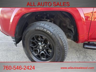 2022 Toyota Tacoma SR5 V6   - Photo 2 - Escondido, CA 92029