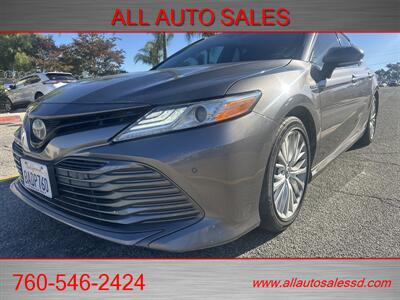 2018 Toyota Camry Hybrid XLE   - Photo 4 - Escondido, CA 92029