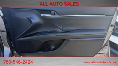 2018 Toyota Camry XLE - Photo 28 - Escondido, CA 92029