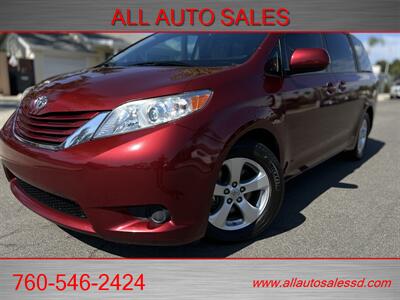 2015 Toyota Sienna LE 8-Passenger   - Photo 1 - Escondido, CA 92029