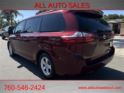 2015 Toyota Sienna LE 8-Passenger   - Photo 6 - Escondido, CA 92029
