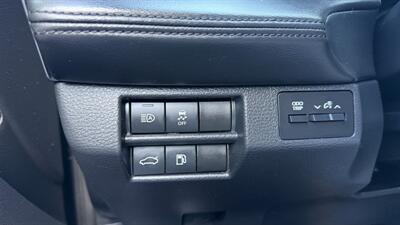 2021 Toyota Avalon Hybrid XLE - Photo 22 - Escondido, CA 92029