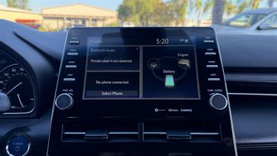 2021 Toyota Avalon Hybrid XLE - Photo 18 - Escondido, CA 92029