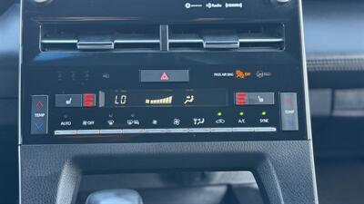 2021 Toyota Avalon Hybrid XLE - Photo 21 - Escondido, CA 92029