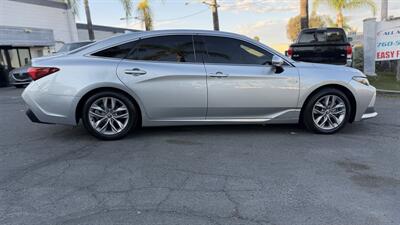 2021 Toyota Avalon Hybrid XLE - Photo 9 - Escondido, CA 92029
