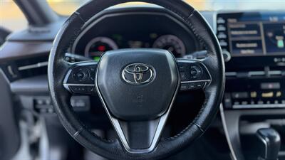 2021 Toyota Avalon Hybrid XLE - Photo 16 - Escondido, CA 92029