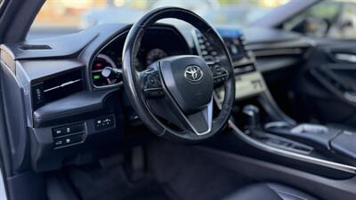 2021 Toyota Avalon Hybrid XLE - Photo 14 - Escondido, CA 92029