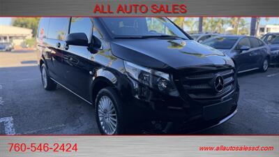 2017 Mercedes-Benz Metris Passenger - Photo 4 - Escondido, CA 92029