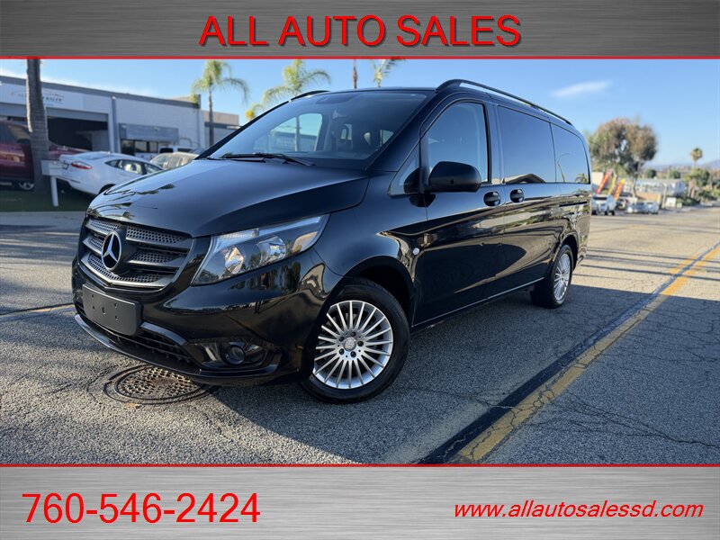 2017 Mercedes-Benz Metris Passenger   - Photo 1 - Escondido, CA 92029