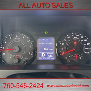 2016 Toyota Sienna LE 8-Passenger   - Photo 11 - Escondido, CA 92029