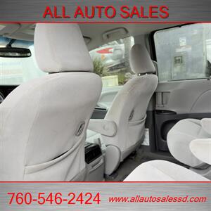 2016 Toyota Sienna LE 8-Passenger   - Photo 22 - Escondido, CA 92029