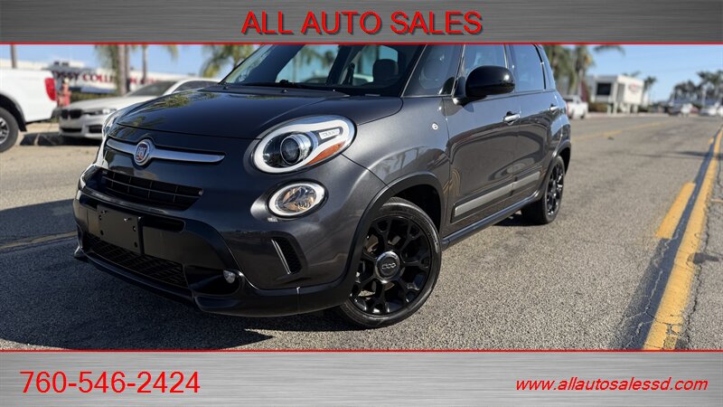 2017 FIAT 500L Trekking   - Photo 1 - Escondido, CA 92029