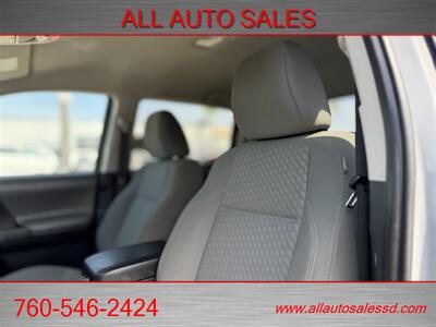 2021 Toyota Tacoma SR5 V6 - Photo 21 - Escondido, CA 92029
