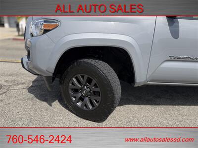 2021 Toyota Tacoma SR5 V6 - Photo 2 - Escondido, CA 92029