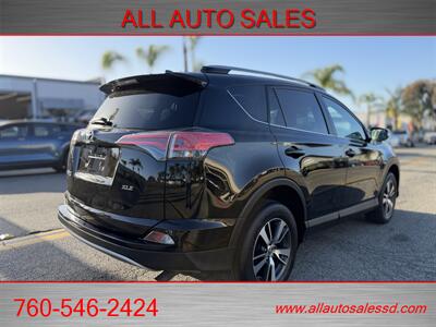 2017 Toyota RAV4 XLE   - Photo 9 - Escondido, CA 92029