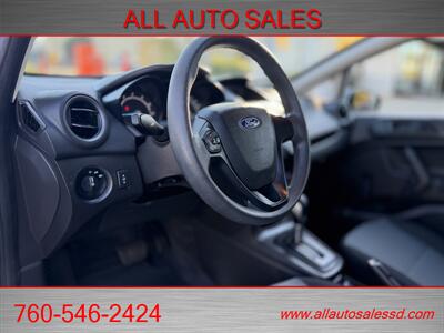 2019 Ford Fiesta S   - Photo 14 - Escondido, CA 92029