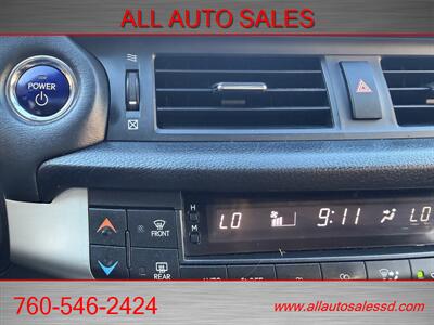 2015 Lexus CT 200h   - Photo 15 - Escondido, CA 92029