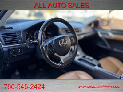 2015 Lexus CT 200h   - Photo 19 - Escondido, CA 92029