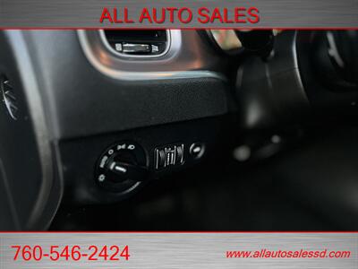 2021 Dodge Charger SXT   - Photo 18 - Escondido, CA 92029