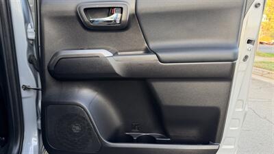 2020 Toyota Tacoma TRD Off-Road - Photo 42 - Escondido, CA 92029