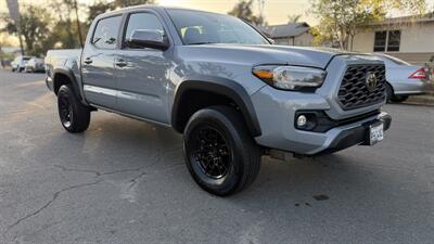 2020 Toyota Tacoma TRD Off-Road - Photo 3 - Escondido, CA 92029