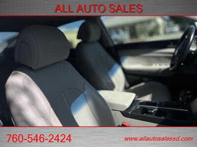 2016 Hyundai SONATA Limited   - Photo 21 - Escondido, CA 92029