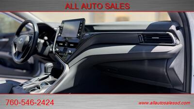 2024 Toyota Camry Hybrid SE - Photo 19 - Escondido, CA 92029