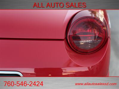 2002 Ford Thunderbird Deluxe   - Photo 16 - Escondido, CA 92029