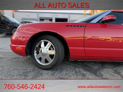 2002 Ford Thunderbird Deluxe   - Photo 2 - Escondido, CA 92029