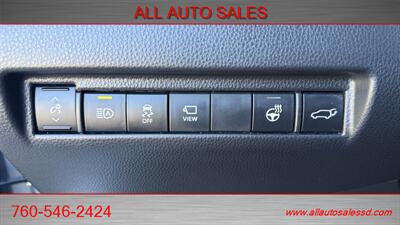 2021 Toyota Venza Limited - Photo 35 - Escondido, CA 92029