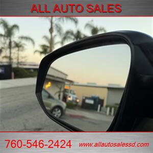 2018 Toyota RAV4 Hybrid Limited   - Photo 12 - Escondido, CA 92029