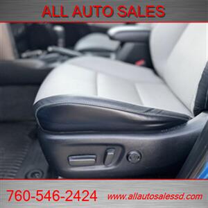 2018 Toyota RAV4 Hybrid Limited   - Photo 22 - Escondido, CA 92029