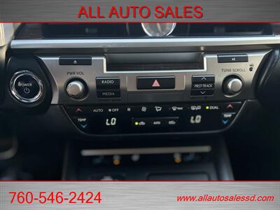 2016 Lexus ES 300h   - Photo 23 - Escondido, CA 92029