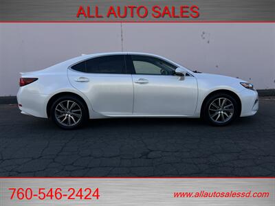 2016 Lexus ES 300h   - Photo 8 - Escondido, CA 92029
