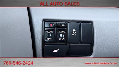 2013 Honda Odyssey EX-L w/Navi - Photo 17 - Escondido, CA 92029